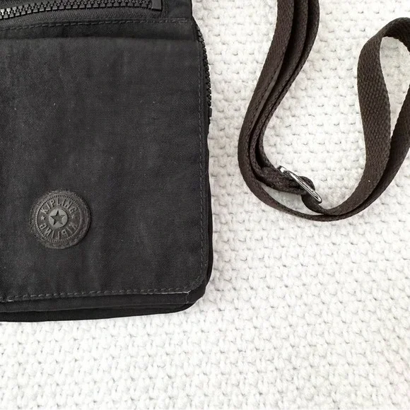 Kipling Black Nylon Live Light New Eldorado Minibag Crossbody Travel Bag No Fob - Picture 10 of 11